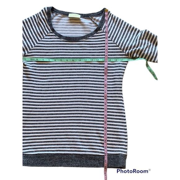 Bobbie Brooks | Sweaters | Bobbie Brooks Striped Pullover | Medium - Picture 3 of 4